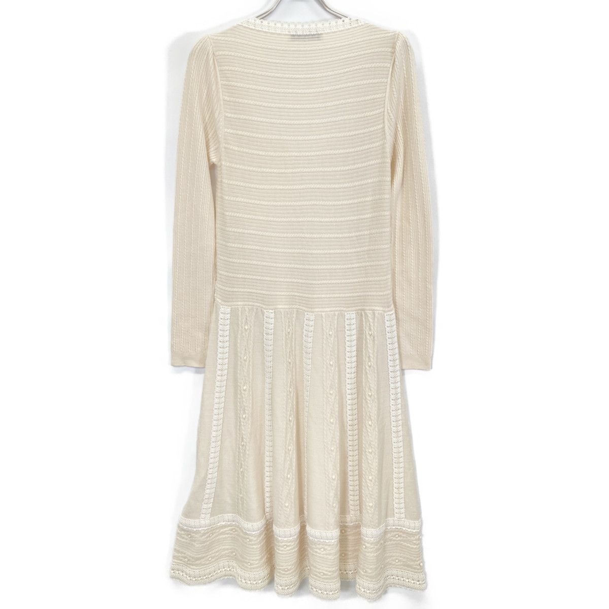 VALENTINO ヴァレンティノ DBA9A982-VM1248B アイボリー ロングスリーブ VALENTINO ヴァレンティノ DBA9A982-VM1248B アイボリー ロングスリーブ
