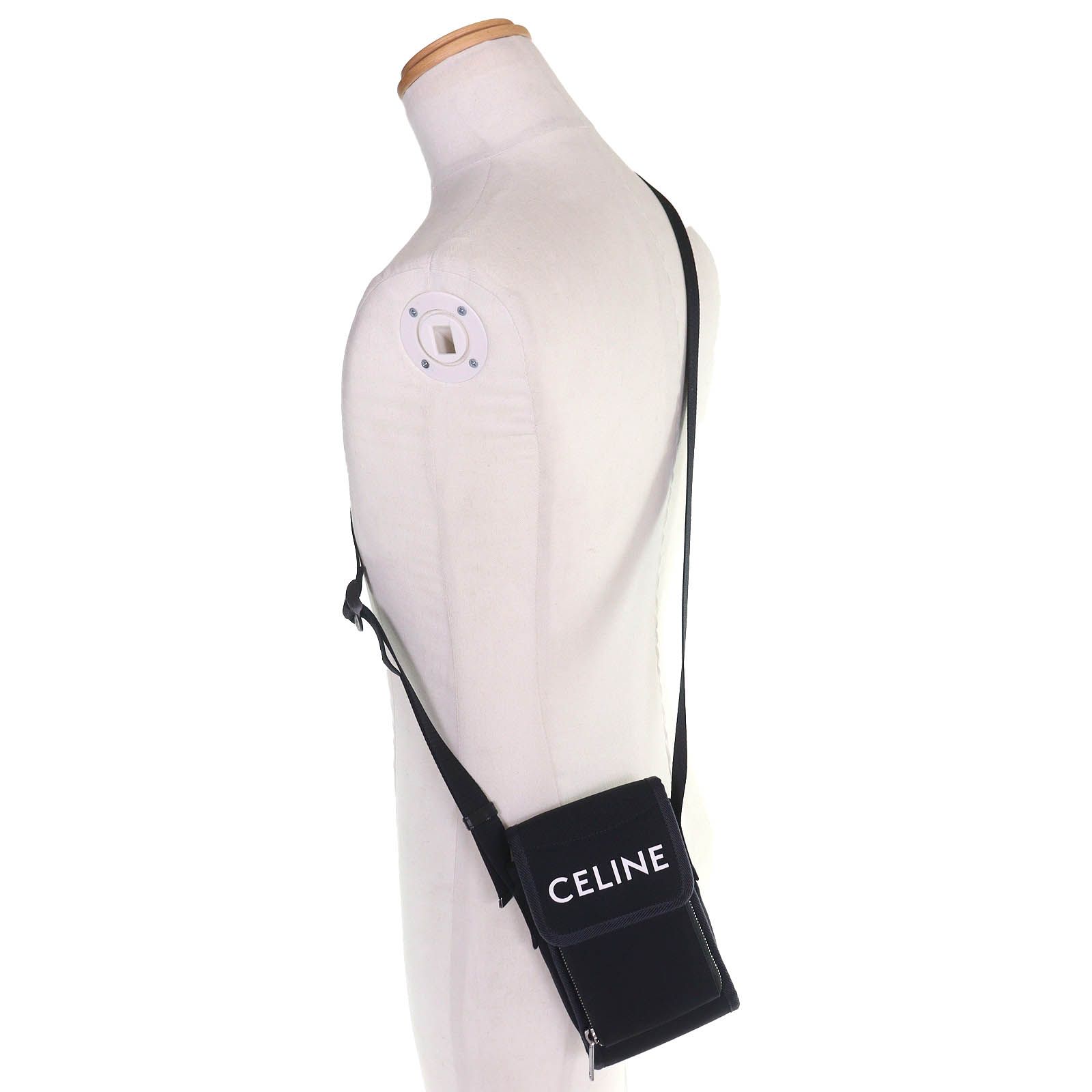 良品△CELINE セリーヌ 10K032EIY TREKKING FLAP PHONE トレッキング