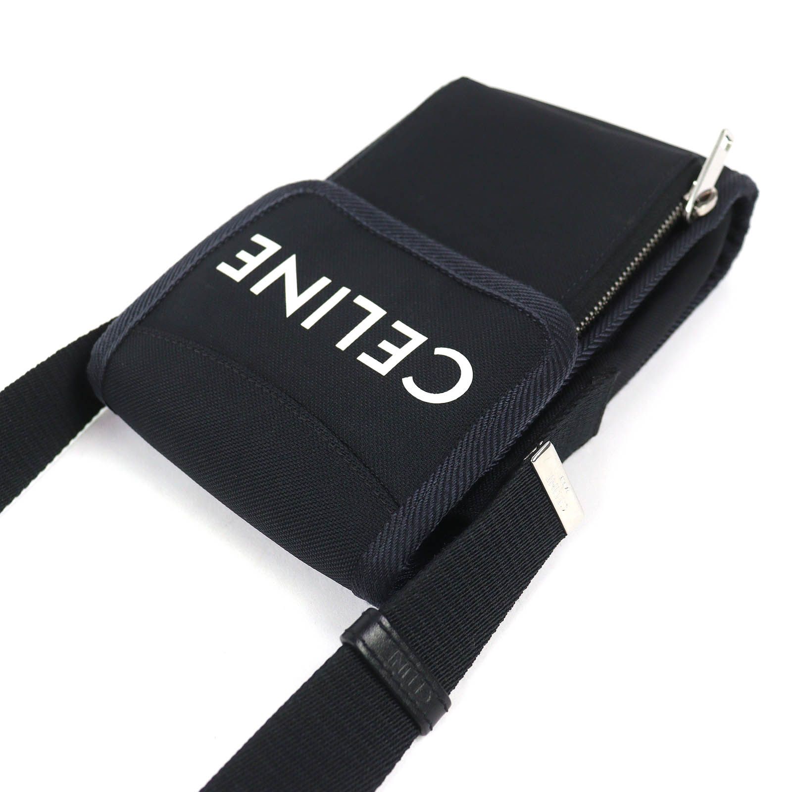 良品△CELINE セリーヌ 10K032EIY TREKKING FLAP PHONE トレッキング