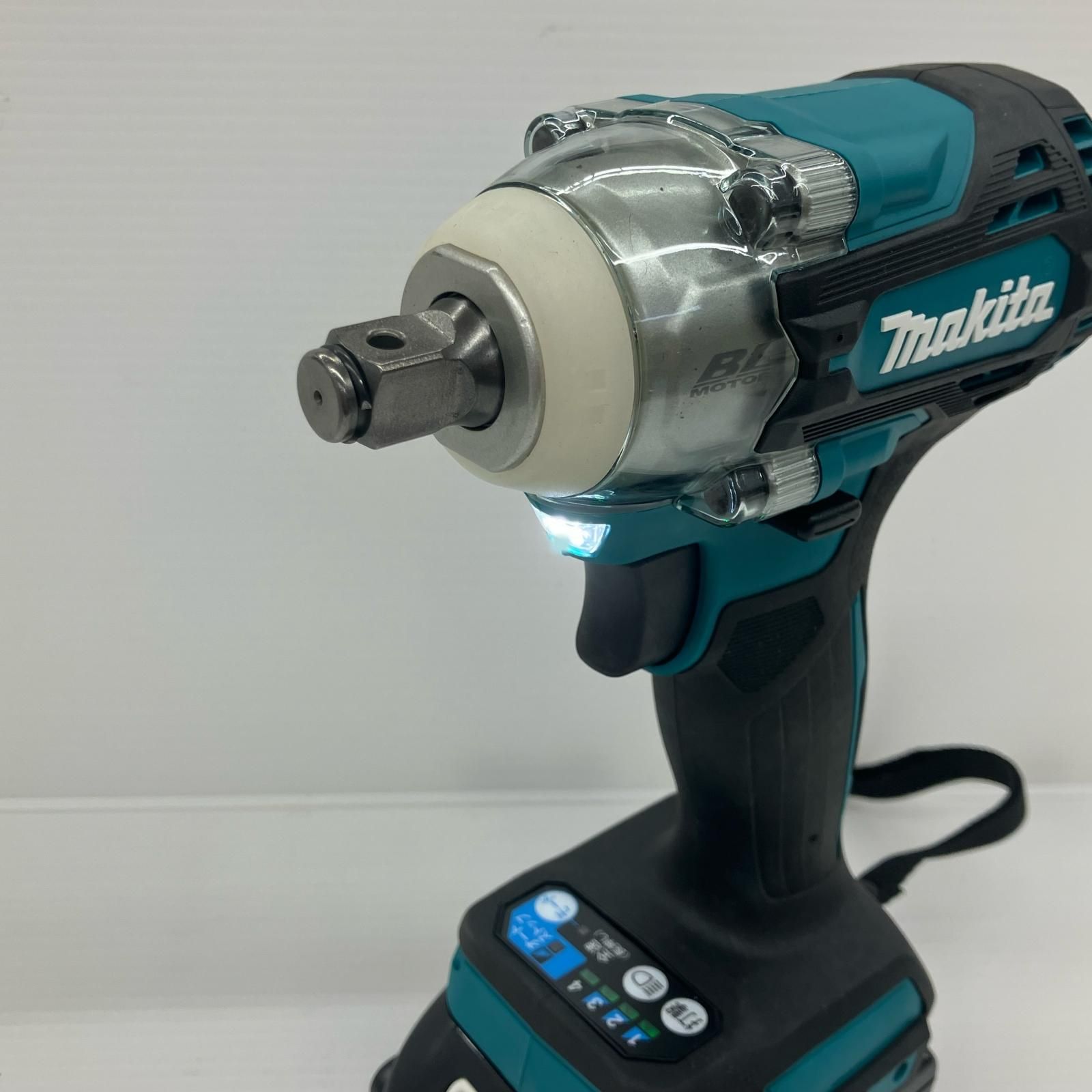 MAKITA マキタ 18v 充電式インパクトレンチ アルミケース・充電池1個付 