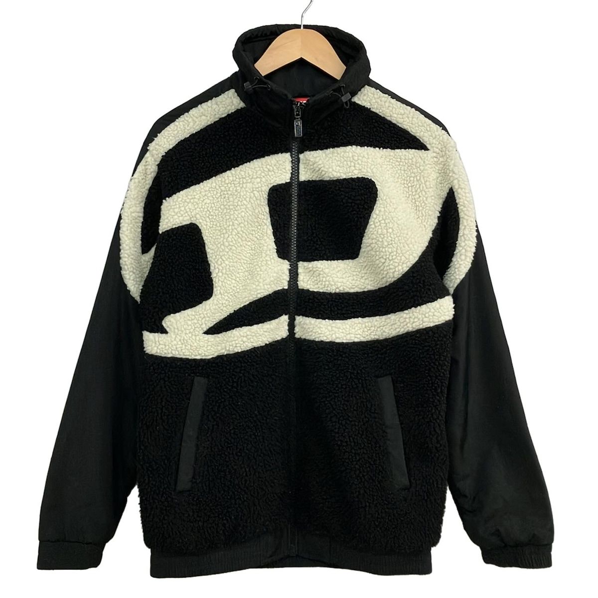 新作登場，SALE DIESEL(ディーゼル) ブルゾン サイズS メンズ - 黒×白 