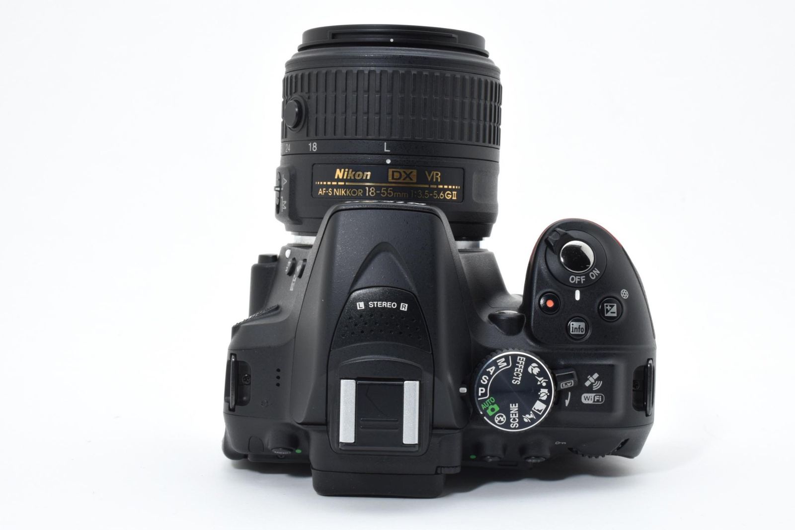 実用美品 箱あり】Nikon ニコン D5300 シャッター数838枚と極小 実用美品 箱あり】Nikon ニコン D5300 シャッター数838枚と極小