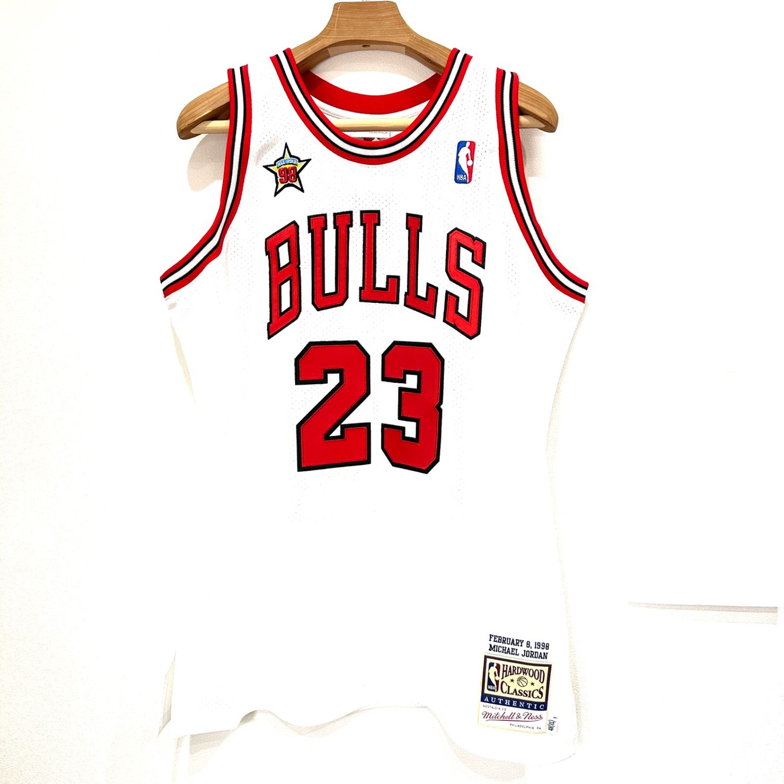 楠本質店/元住吉】新品 Mitchell & Ness NBA Chicago Bulls 楠本質店/元住吉】新品 Mitchell & Ness NBA Chicago Bulls