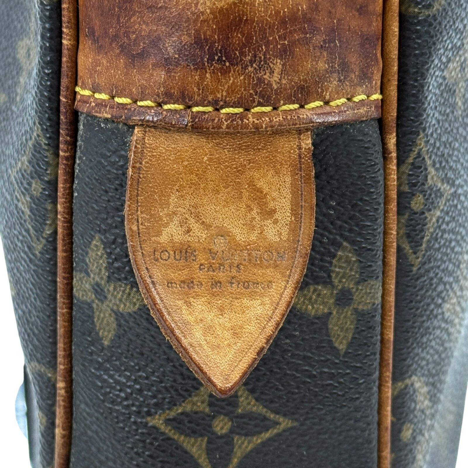 LOUIS VUITTON モノグラム ポルト ドキュマン・ヴォワヤージュ M53362