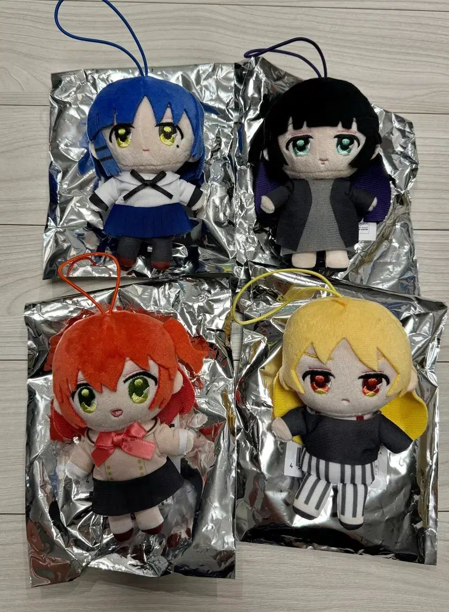 キャラクターグッズ よつばと！ パスケース 全4種 カードホルダー 定期