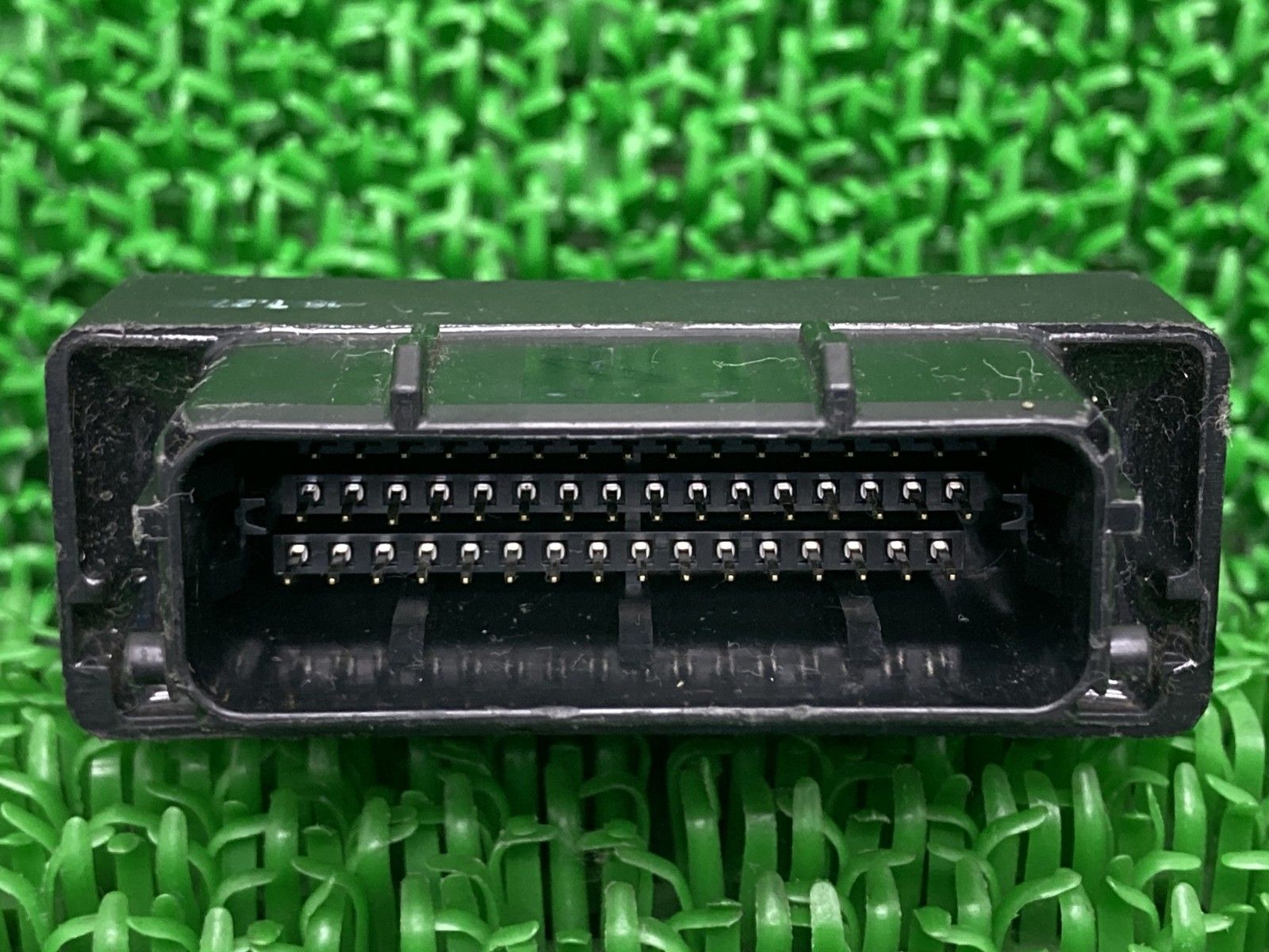 Vストローム250SX ECU スズキ 純正 中古 バイク 部品 EL11L ECM FIコントロールユニット 機能的問題なし 品薄 車検 Genuine Pi Vストローム250SX ECU スズキ 純正 中古 バイク 部品 EL11L ECM FI