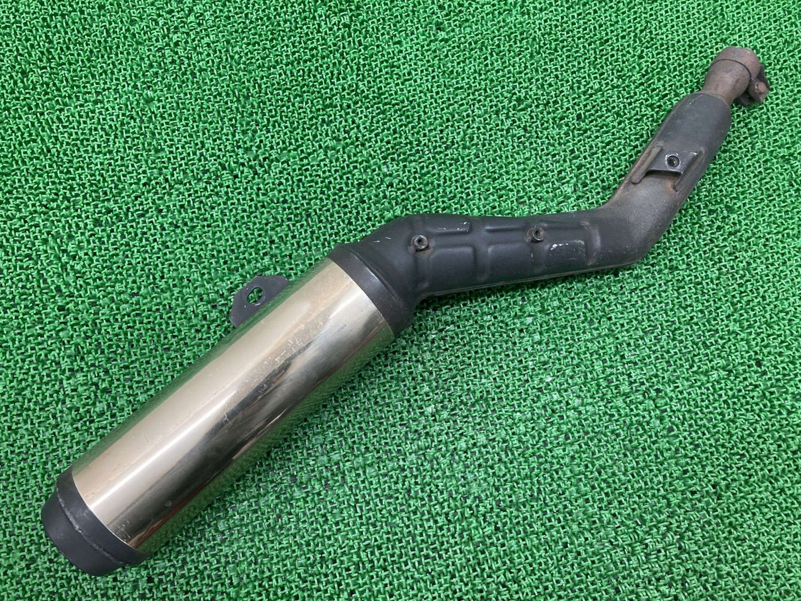 セロー225 サイレンサーマフラー 3RW ヤマハ 純正 中古 バイク 部品 XT225 SEROW225 機能的問題なし コケキズ無し 安心ノーマル Ux セロー225 サイレンサーマフラー 3RW ヤマハ 純正 中古 バイク 部品
