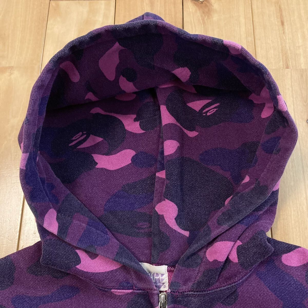 【A BATHING APE 】ピンク紫迷彩フィッシングベスト A BATHING APE 】ピンク紫迷彩フィッシングベスト A Bathing Ape BAPE