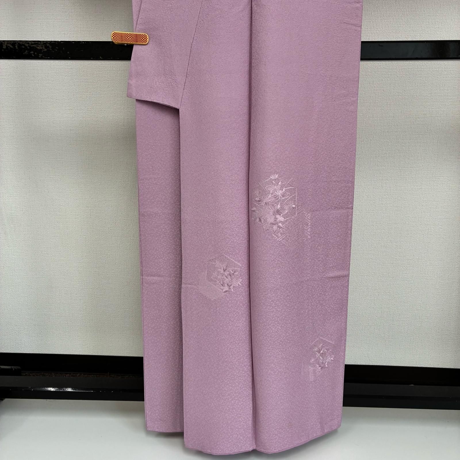 汕頭刺繍 色無地 裄65 正絹 紋なし 美しい色味 袷 着物 MK-4833 汕頭刺繍 色無地 裄65 正絹 紋なし 美しい色味 袷 着物 MK-4833
