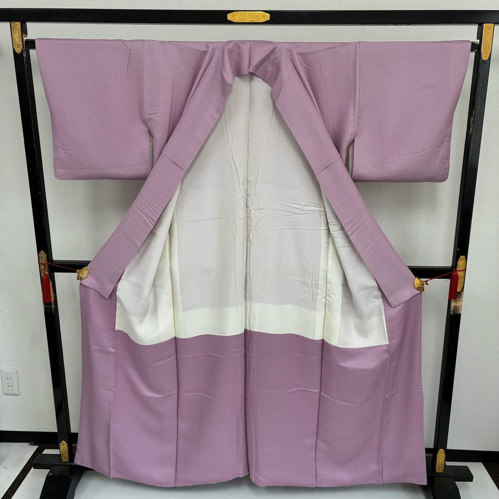 汕頭刺繍 色無地 裄65 正絹 紋なし 美しい色味 袷 着物 MK-4833 汕頭刺繍 色無地 裄65 正絹 紋なし 美しい色味 袷 着物 MK-4833