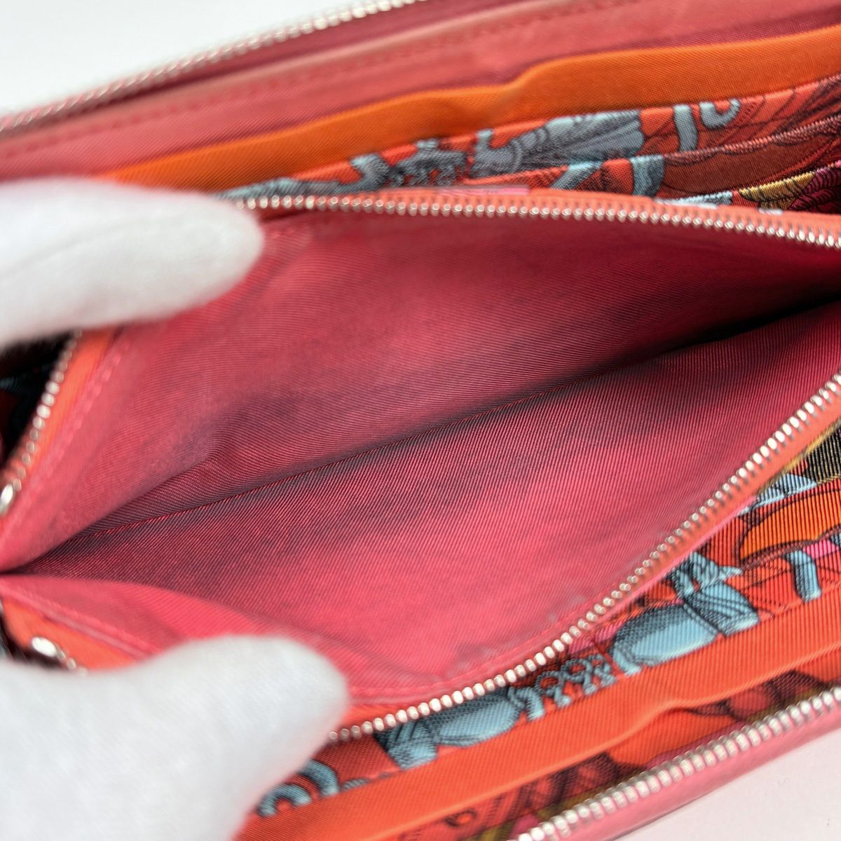 エルメス HERMES アザップ ロング シルクイン ラウンド エルメス HERMES アザップ ロング シルクイン ラウンド
