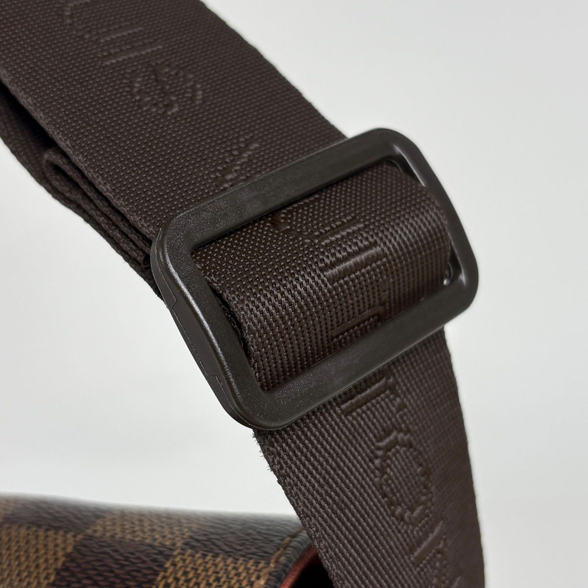 LOUIS バスティーユ VUITTON VUITTON(ルイヴィトン) MM 公式 