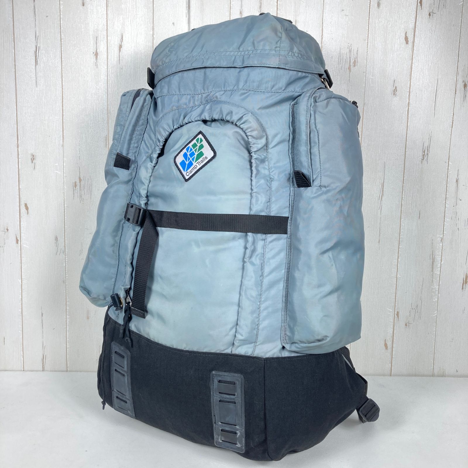 【OneSize グレー系】 1984 Camp Trails（キャンプトレイルズ） インターナルフレームザック 生産終了モデル 入手困難 バッグ ストレージ バックパック 容量【55L～79L】 z00053 アウトドア ️OneSize グレー系 1984 Camp Trails（キャンプトレイルズ