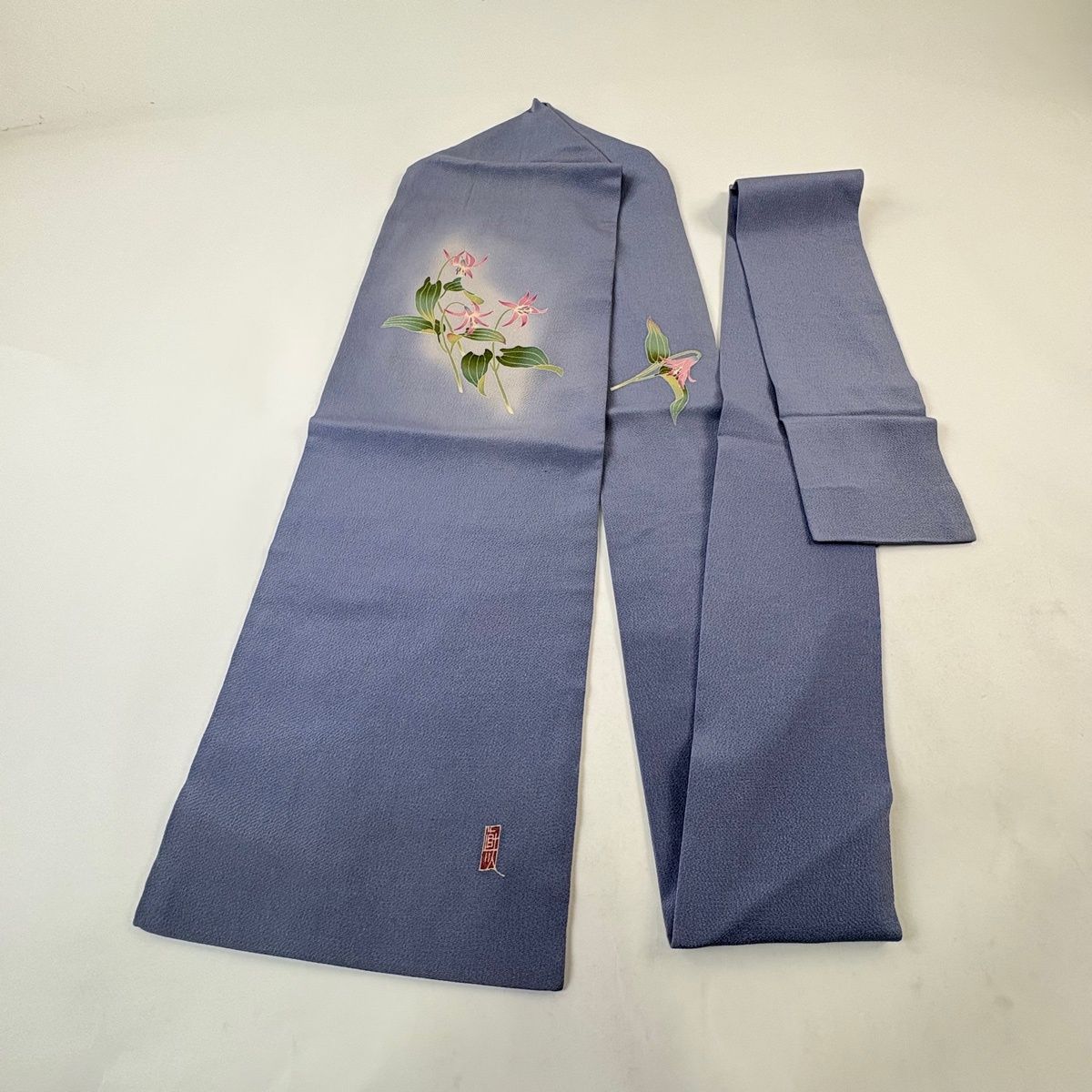 名古屋帯 秀品 落款 加賀友禅 松井正男 草花 縮緬 青紫 正絹 【中古 