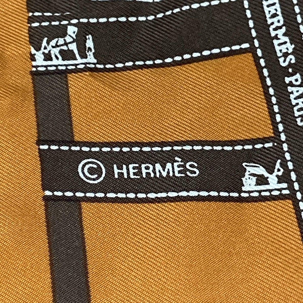 HERMES(エルメス) スカーフ プチカレ オレンジ×ダークブラウン×白 ボル