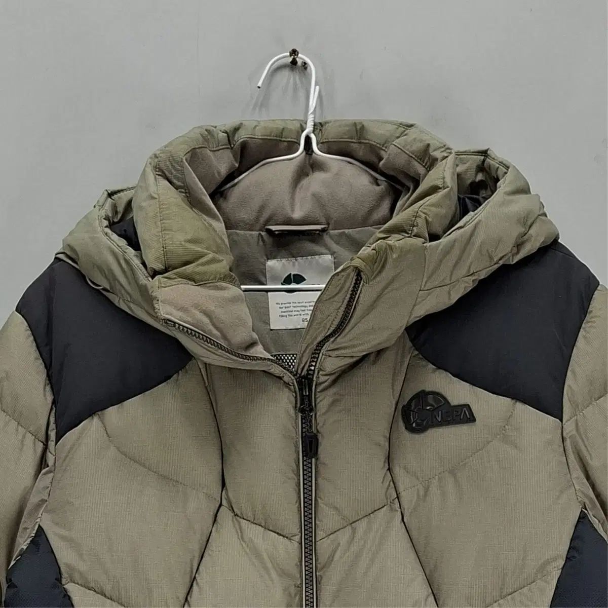 AI 90% NEPA ネパ レディース95 ダウンジャケット 2019 秋冬 ベージュ 