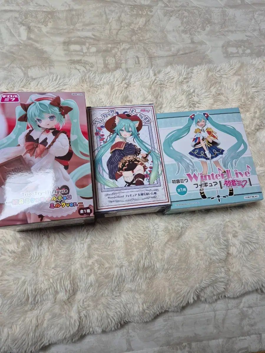 セット 初音ミク フィギュア 3種 セット (チョコ WONDERLAND ウインターライブ)