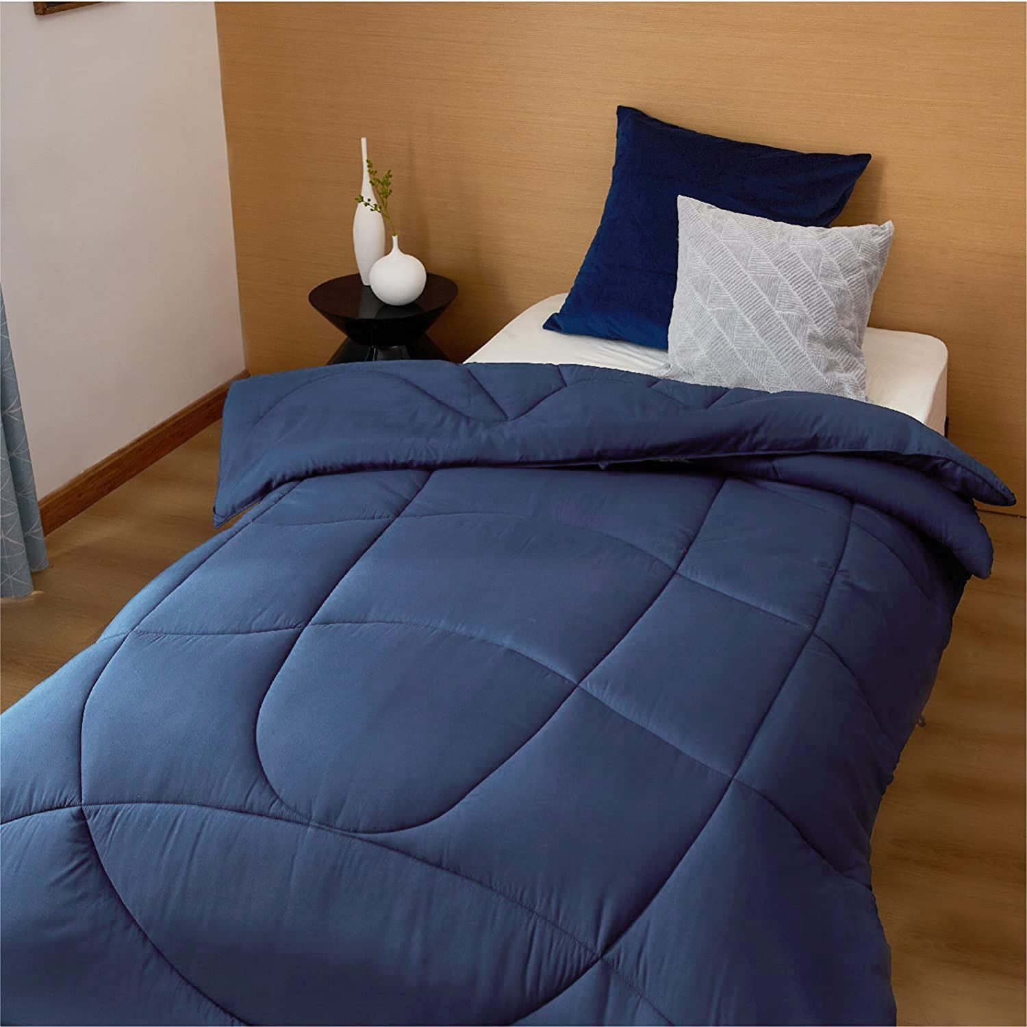 即日発送】快適な睡眠を提供する - 羽毛布団 2.4kg オールシーズン 