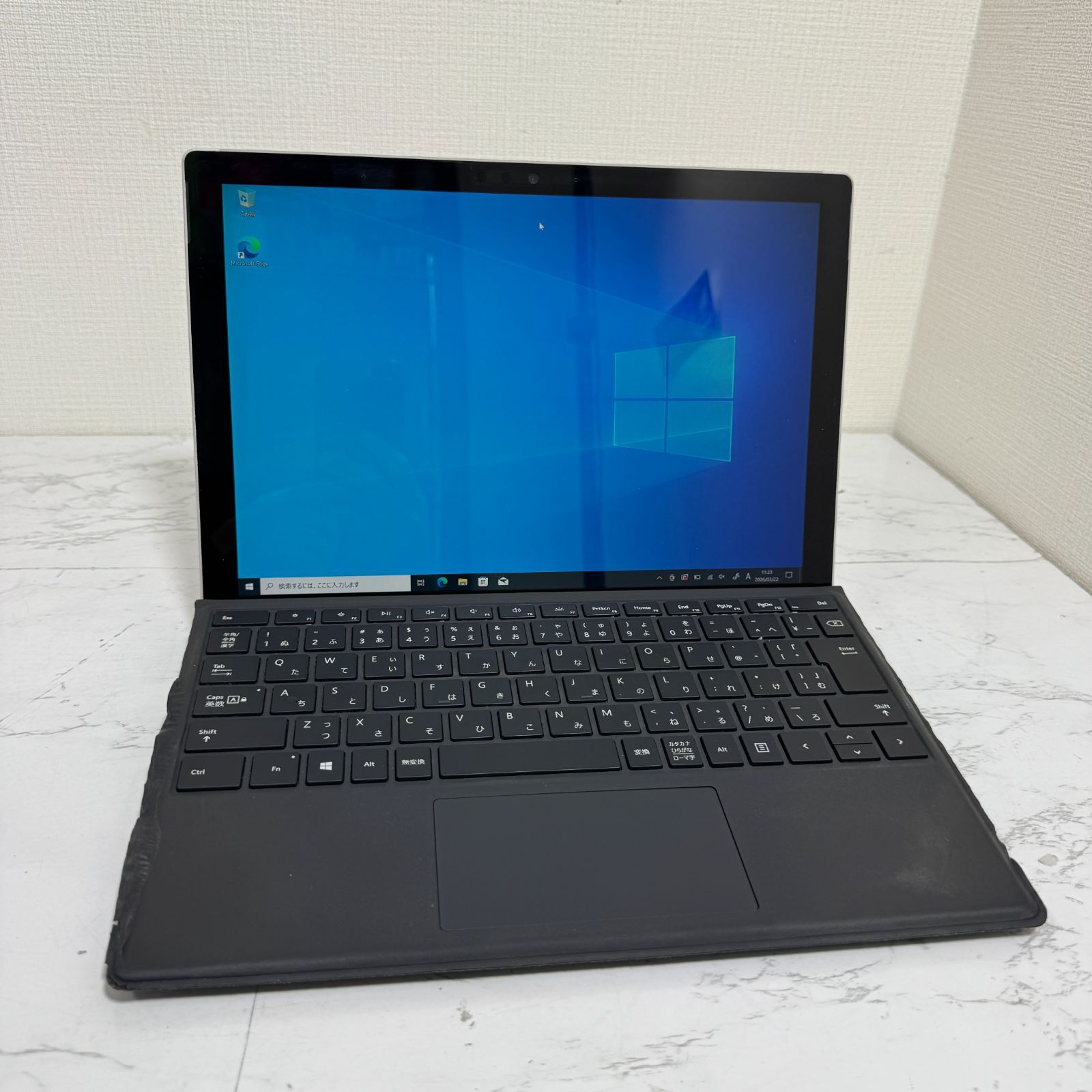 Microsoft Surface pro5 8GB/256GB Corei5 Model: Microsoft Surface