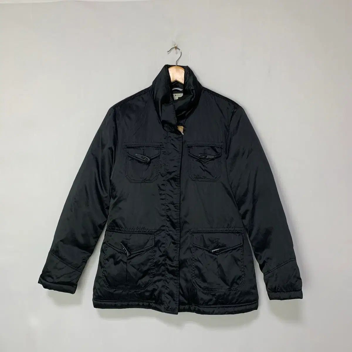 Tommy Hilfiger トミーヒルフィガー ブラック ポケット ダウン 