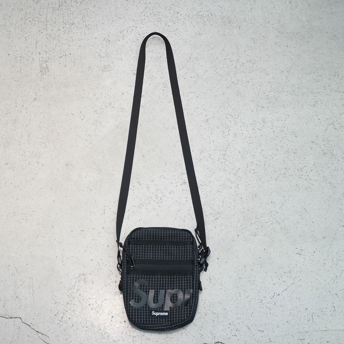 国内正規 美品 24SS Supreme シュプリーム Shoulder Bag Black 
