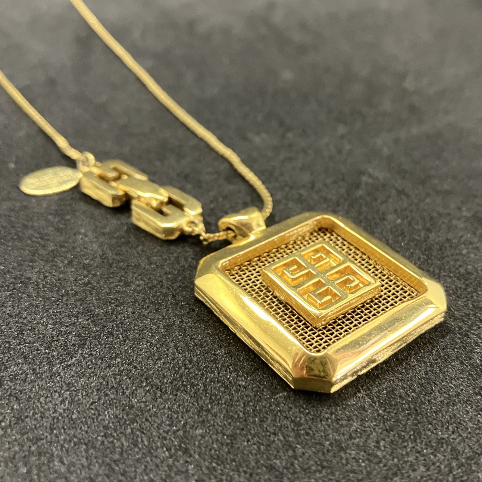 Givenchy ジバンシー ネックレス 4Gロゴ ゴールド系 1376 - メルカリ