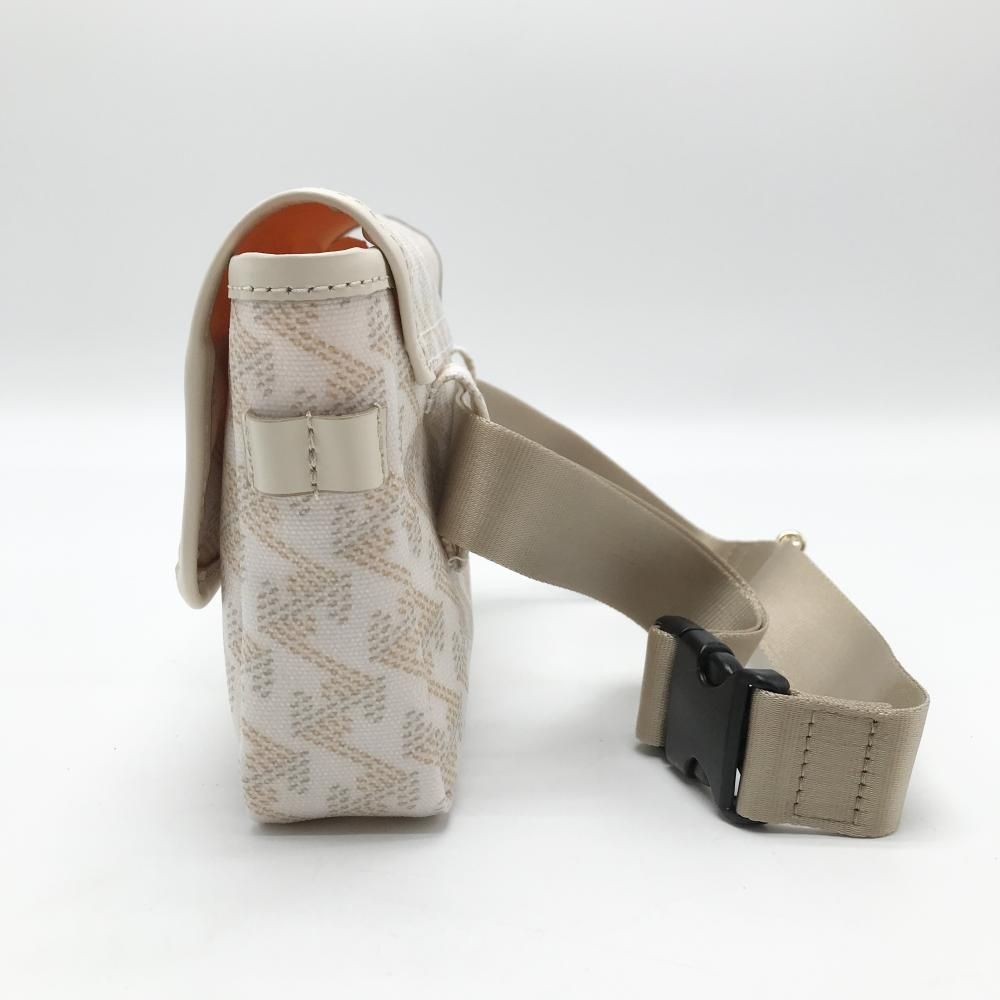  超 レザレクション ウエストポーチ 白×ベージュ系 総柄 開閉部マグネット 内側ポケット ゴルフ Resurrection 格安ゴルフ用品 ゴルフバッグ キャディバッグ ゴルフ