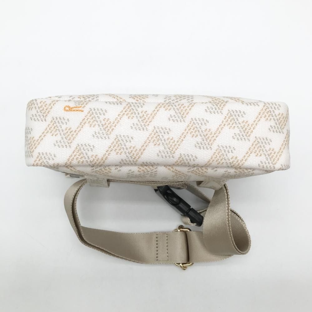 開閉部マグネット 内側ポケット