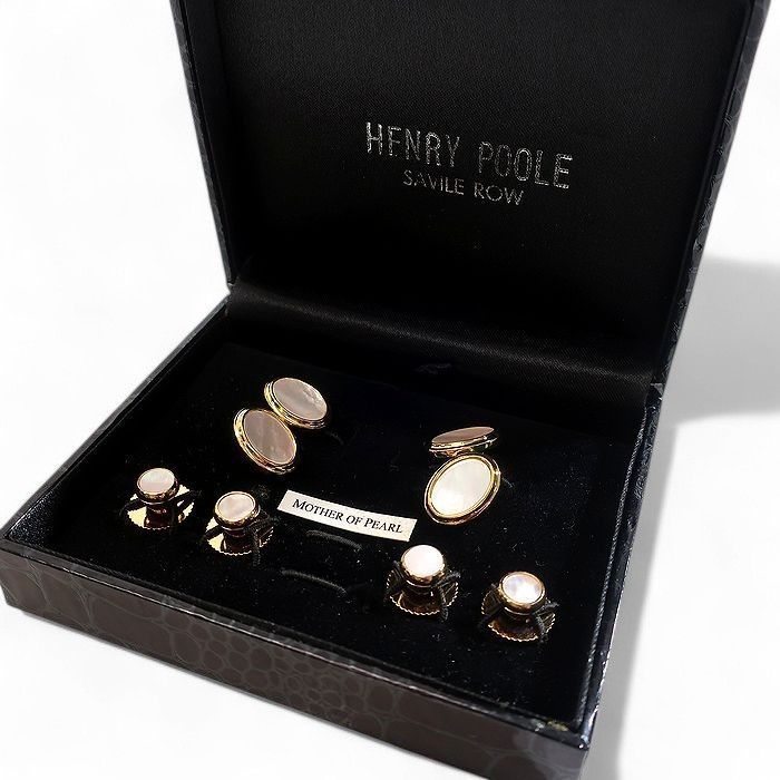ヘンリープール 英国製 マザーオブパール カフス ドレススタッド セット HENRY POOLE SAVILE ROW ヘンリープール 英国製 マザーオブパール