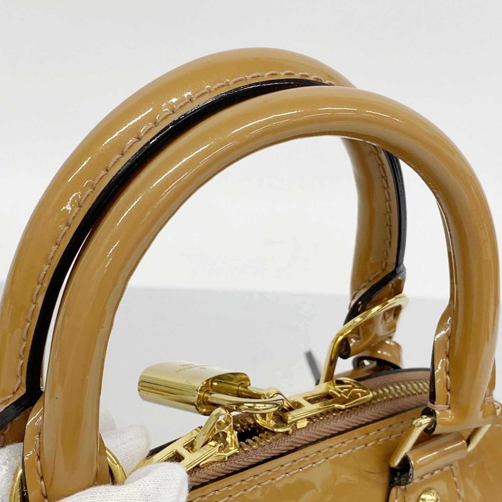ルイ・ヴィトン(Louis Vuitton) ルイ・ヴィトン ハンドバッグ ヴェルニ 