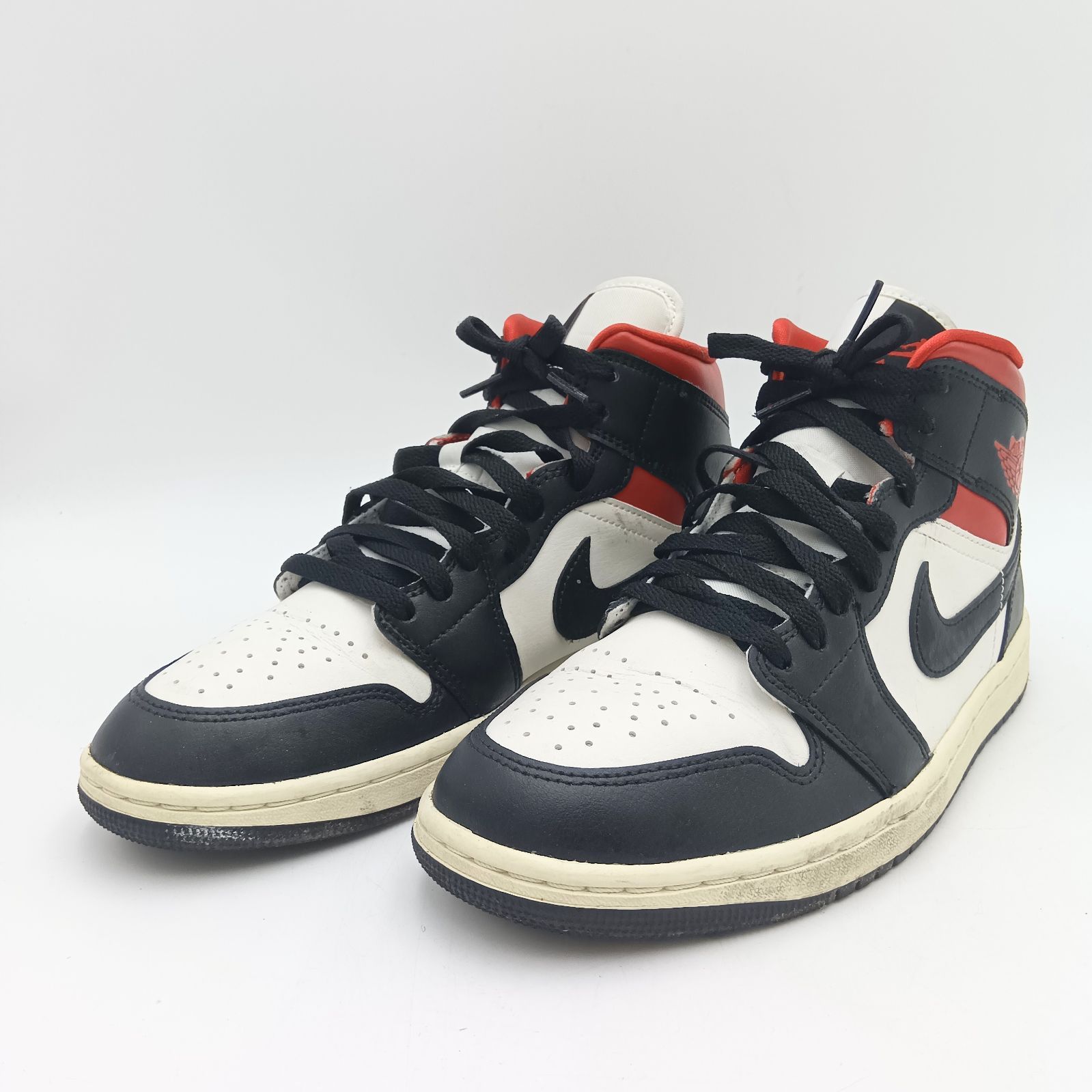 NIKE ナイキ AIR JORDAN 1 MID エアジョーダン スニーカー NIKE ナイキ AIR JORDAN 1 MID エアジョーダン スニーカー