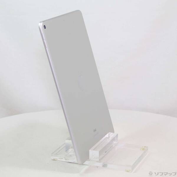 iPad Air 第三世代 Wi-Fi 64GB シルバー ケース付 iPad Air (第3世代
