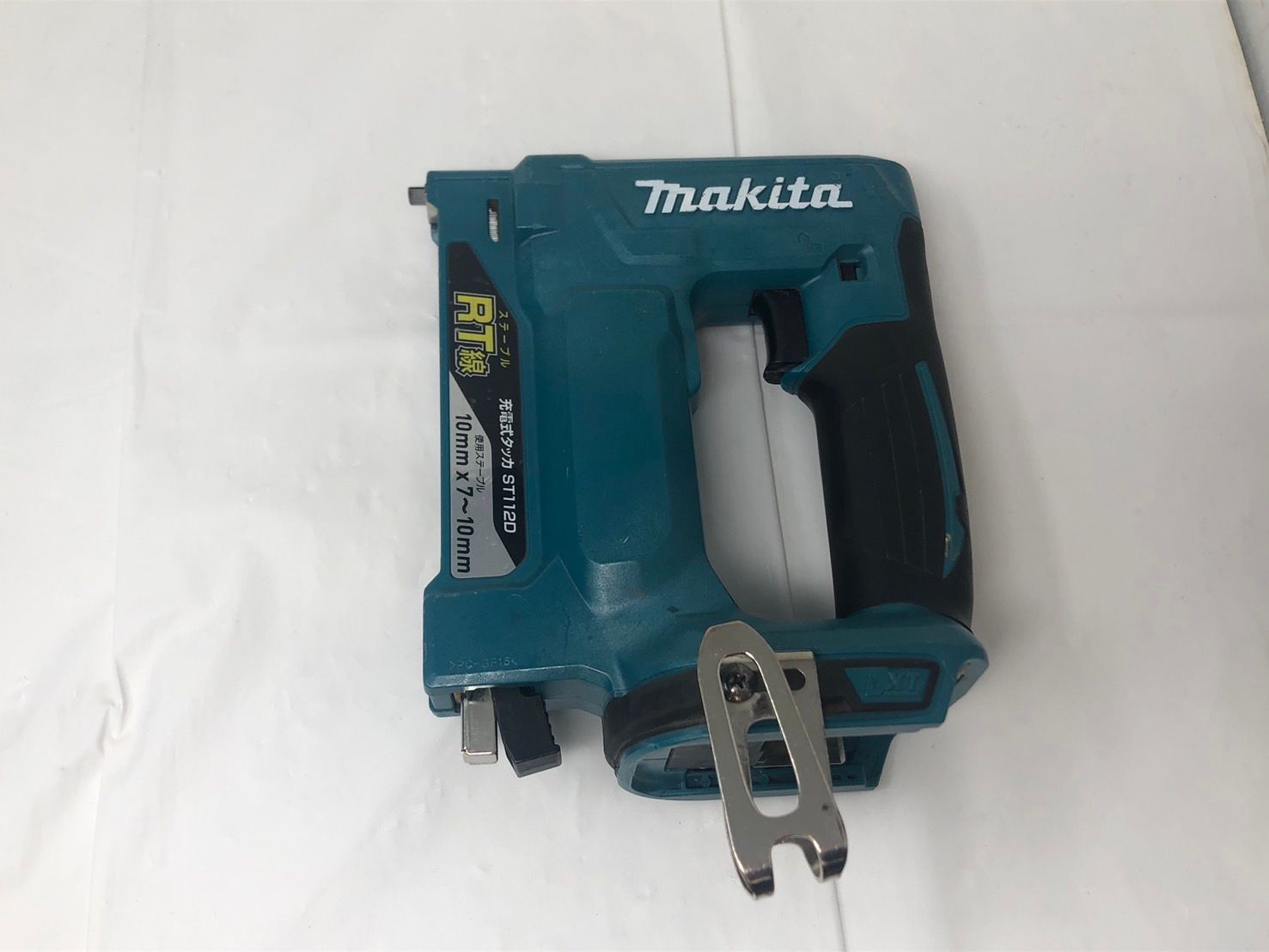 ◇makita マキタ 電動タッカ ST112D 本体・ケースのみ 中古 現状品 