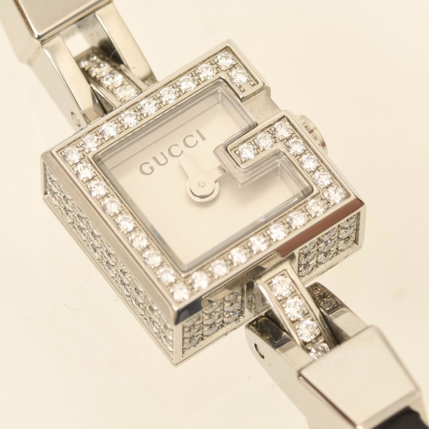 Gucci グッチ 102 Gミニ ダイヤ ベゼル ダイヤモンド レディース 