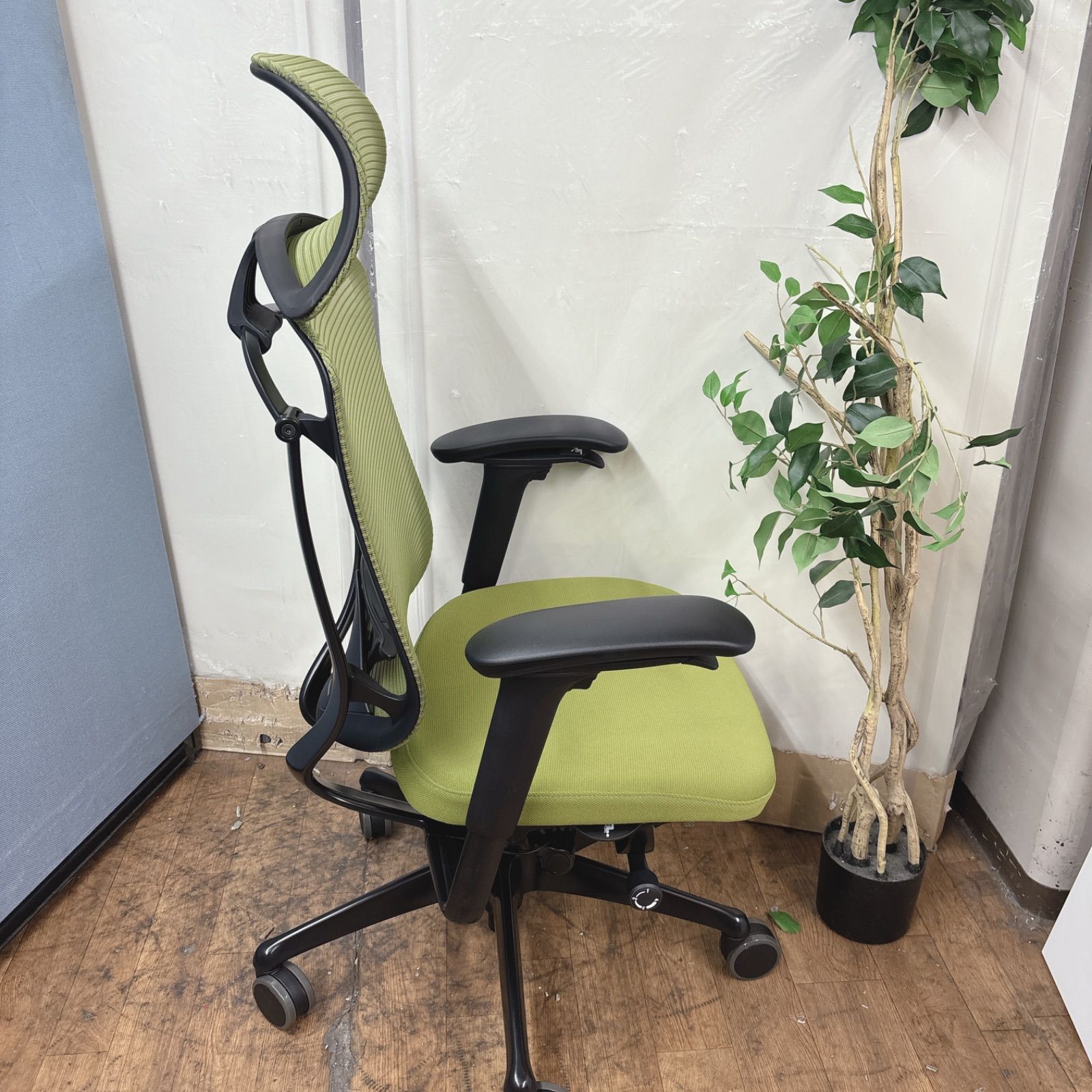 I534 ? 名古屋市近郊配送設置無料！ OKAMURA Contessa seconda 