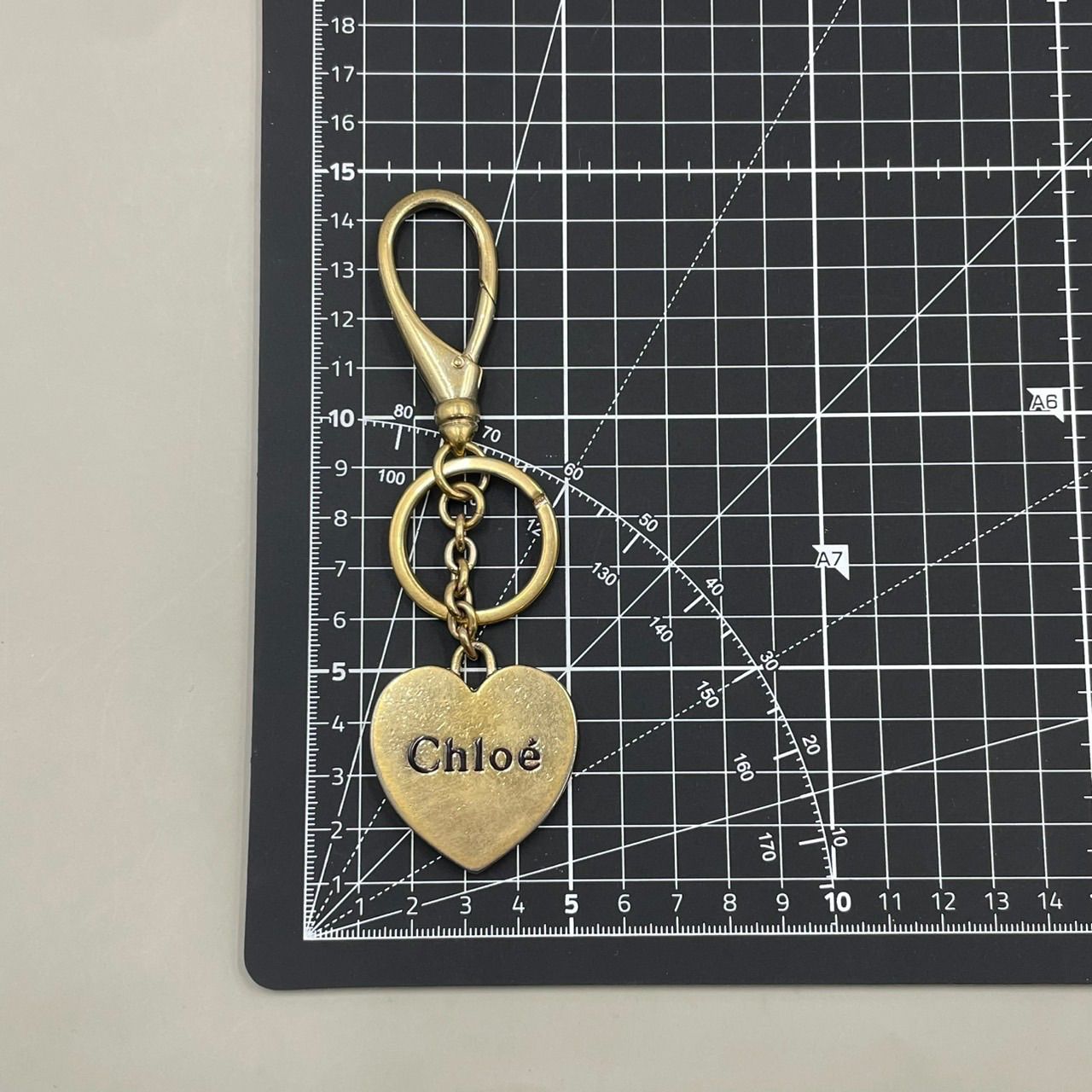 Chloe クロエ キーリング キーホルダー バッグチャーム ハート ロゴ