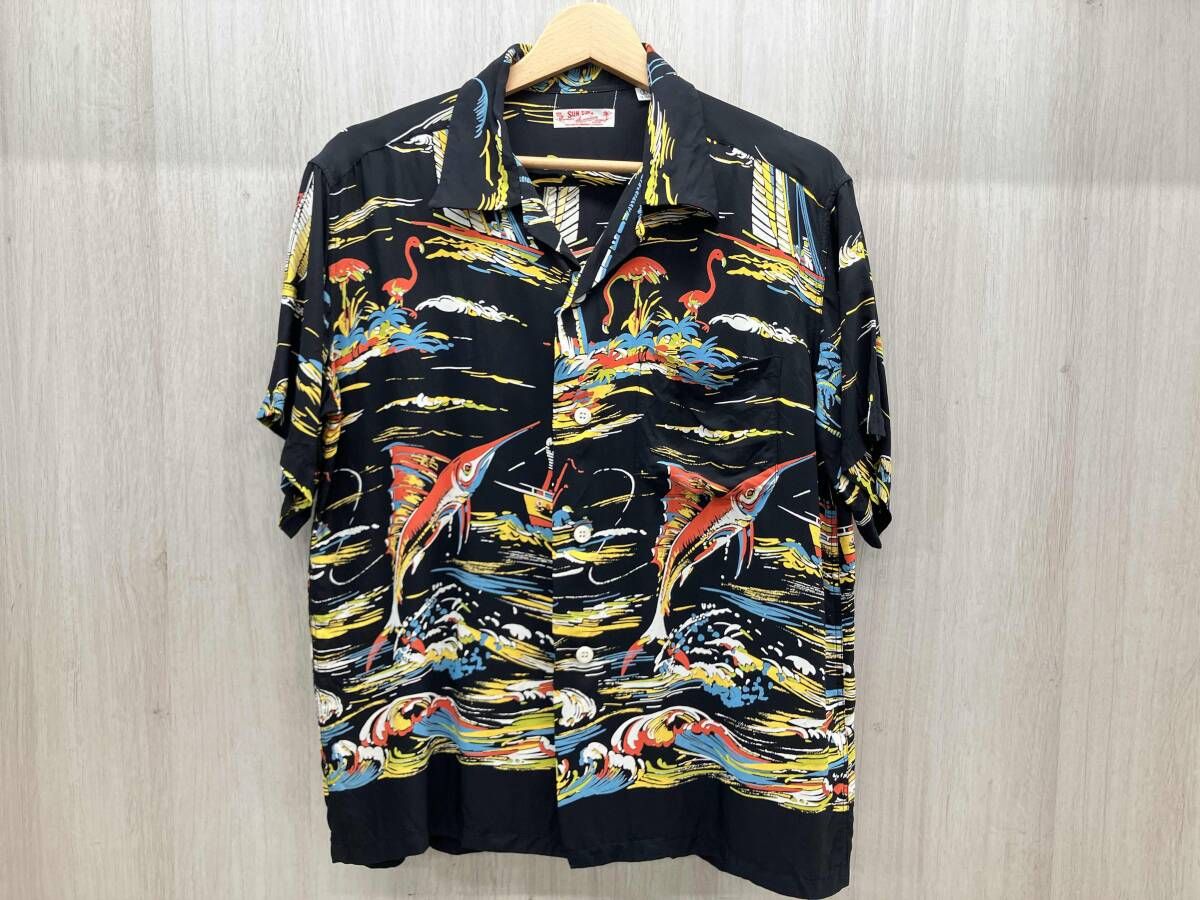 【美品】SUN SURF サンサーフ アロハシャツ パイナップル柄 Lサイズ SUN SURF サンサーフ アロハシャツ ハワイアンシャツ パイナップル SUN