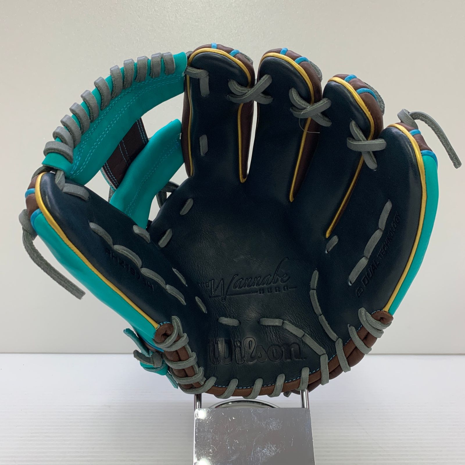 ウィルソン Wilson ワナビーヒーロー 軟式 大人 一般 内野手用 
