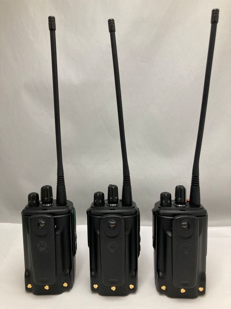 □中古□送料無料□3台セット□モトローラ GDR4800 デジタル □中古□送料無料□3台セット□モトローラ GDR4800 デジタル