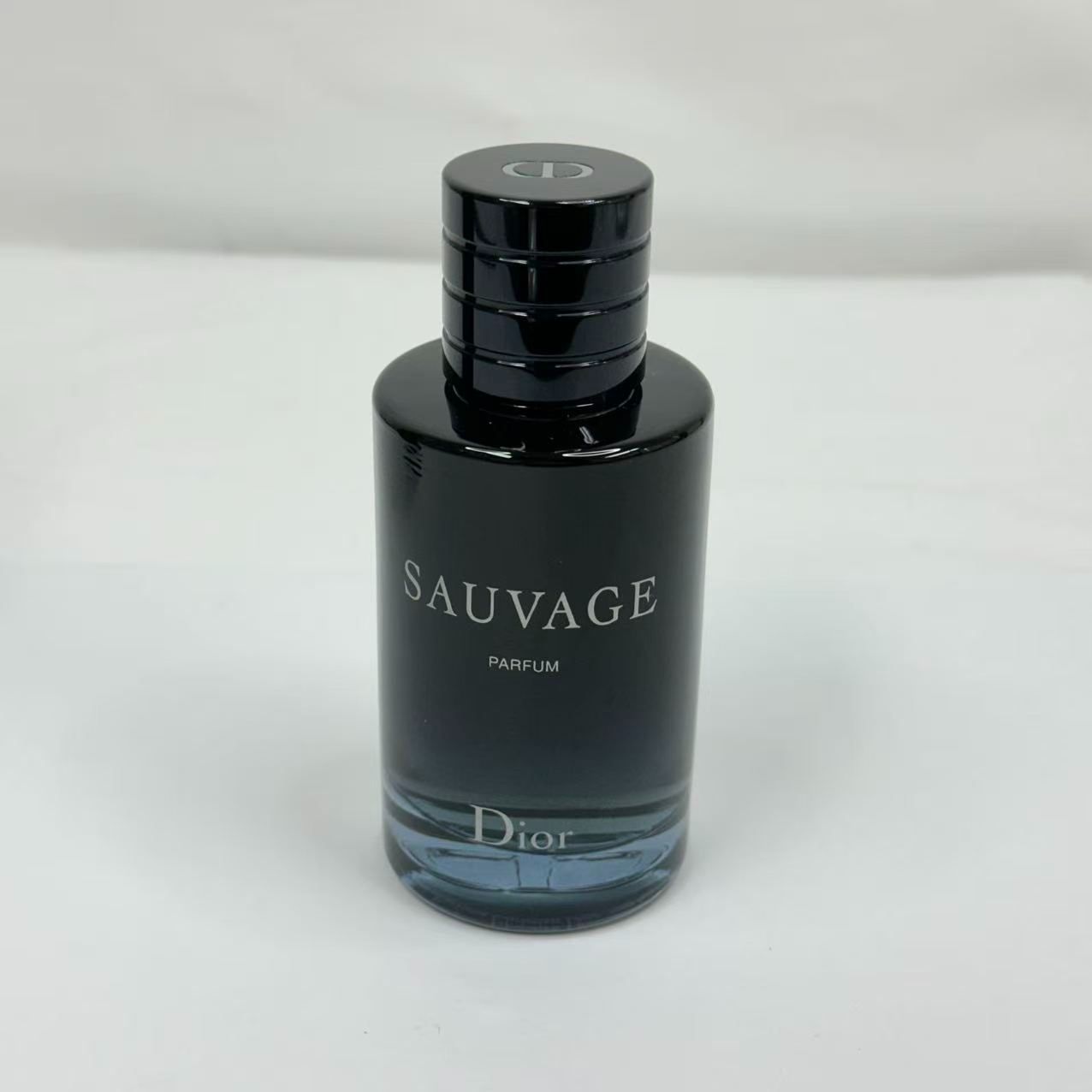 ソヴァージュ　パルファン100mL 残り9割 残量9割以上 Dior ソヴァージュ パルファン 100ml - メルカリ