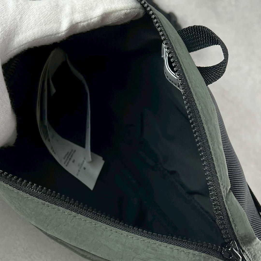 STONE ISLAND Barely used sling bag nylon - メルカリ