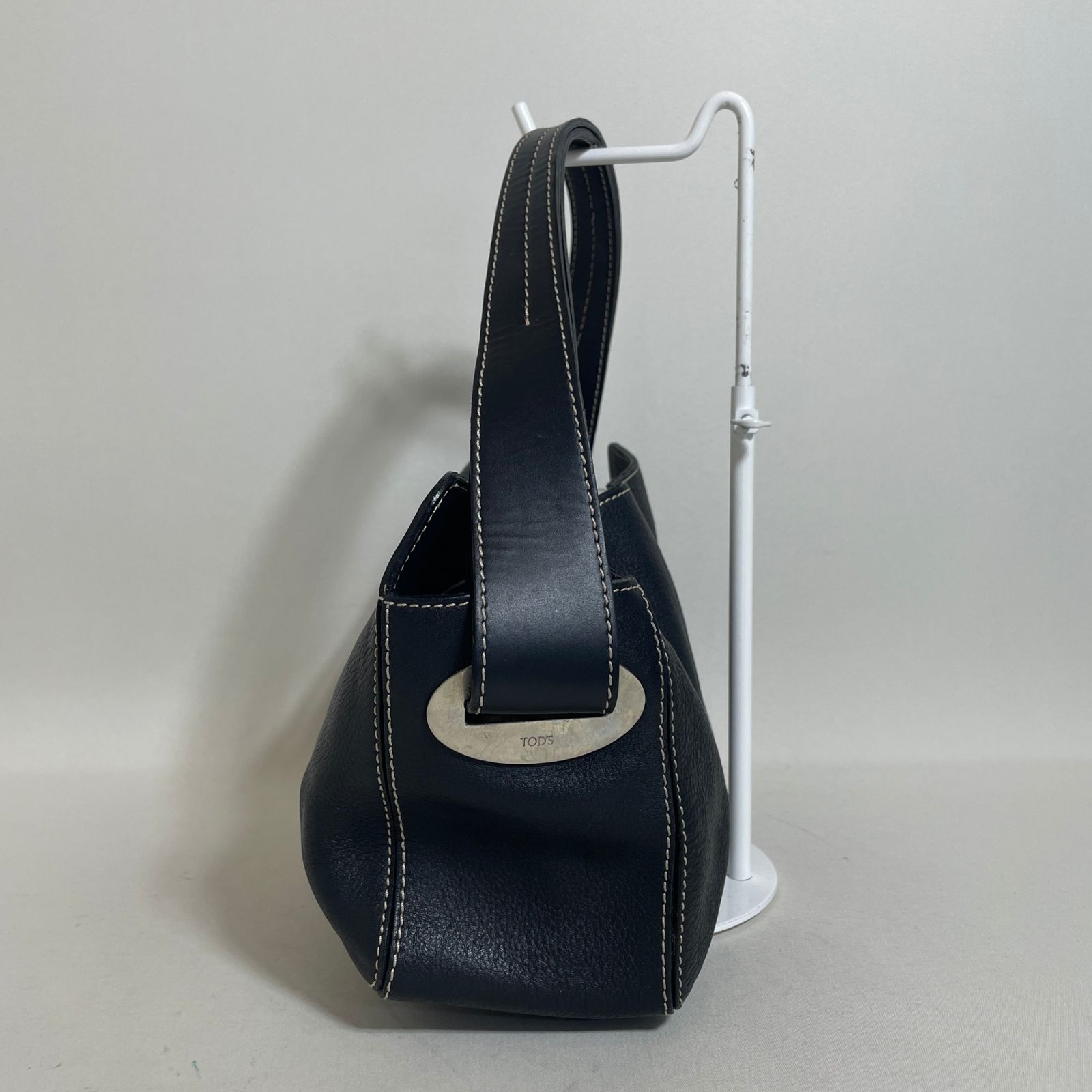 2603-116｜トッズ ハンドバッグ レザー ブラック - メルカリ