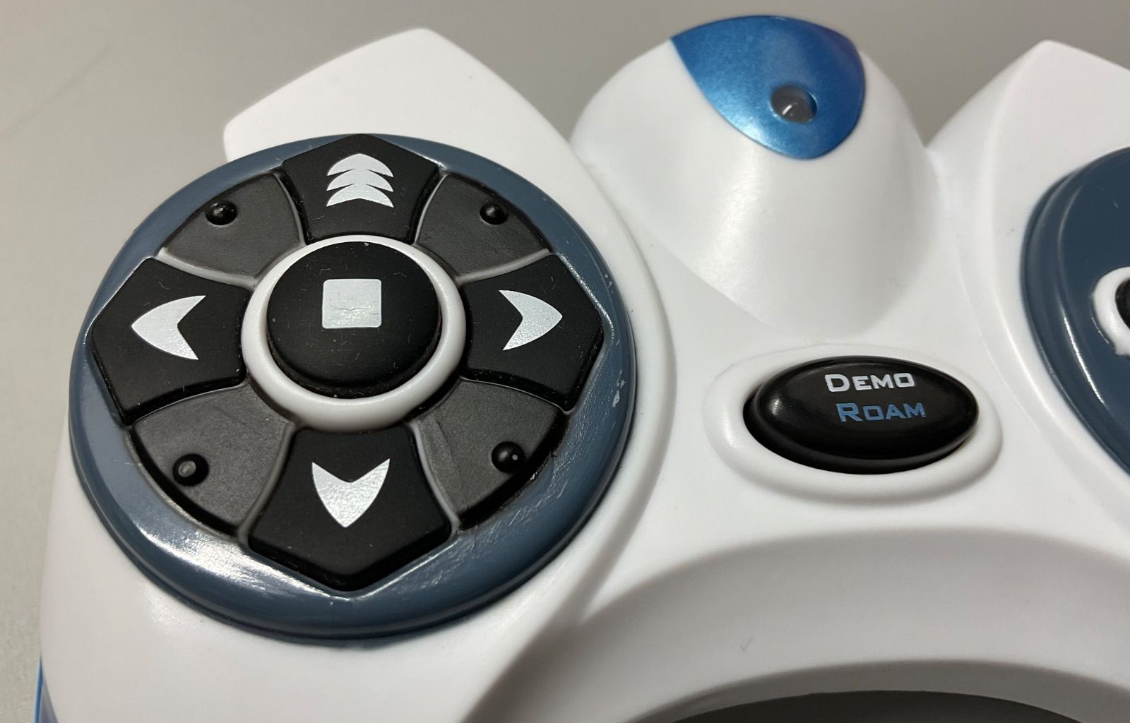 M62 ロボザウルス ブルー ホワイト 恐竜型ラジコンロボ ROBOSAUR blue