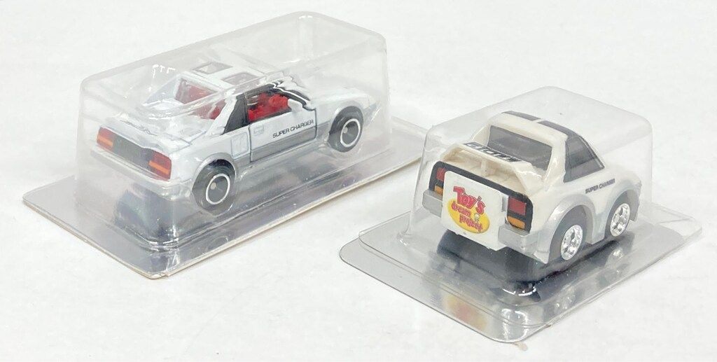 トイカード トミカ&チョロQ日本の名車 トヨタ MR2 (白) 2台セット トイカード トミカ&チョロQ日本の名車 トヨタ MR2 (白) 2台セット