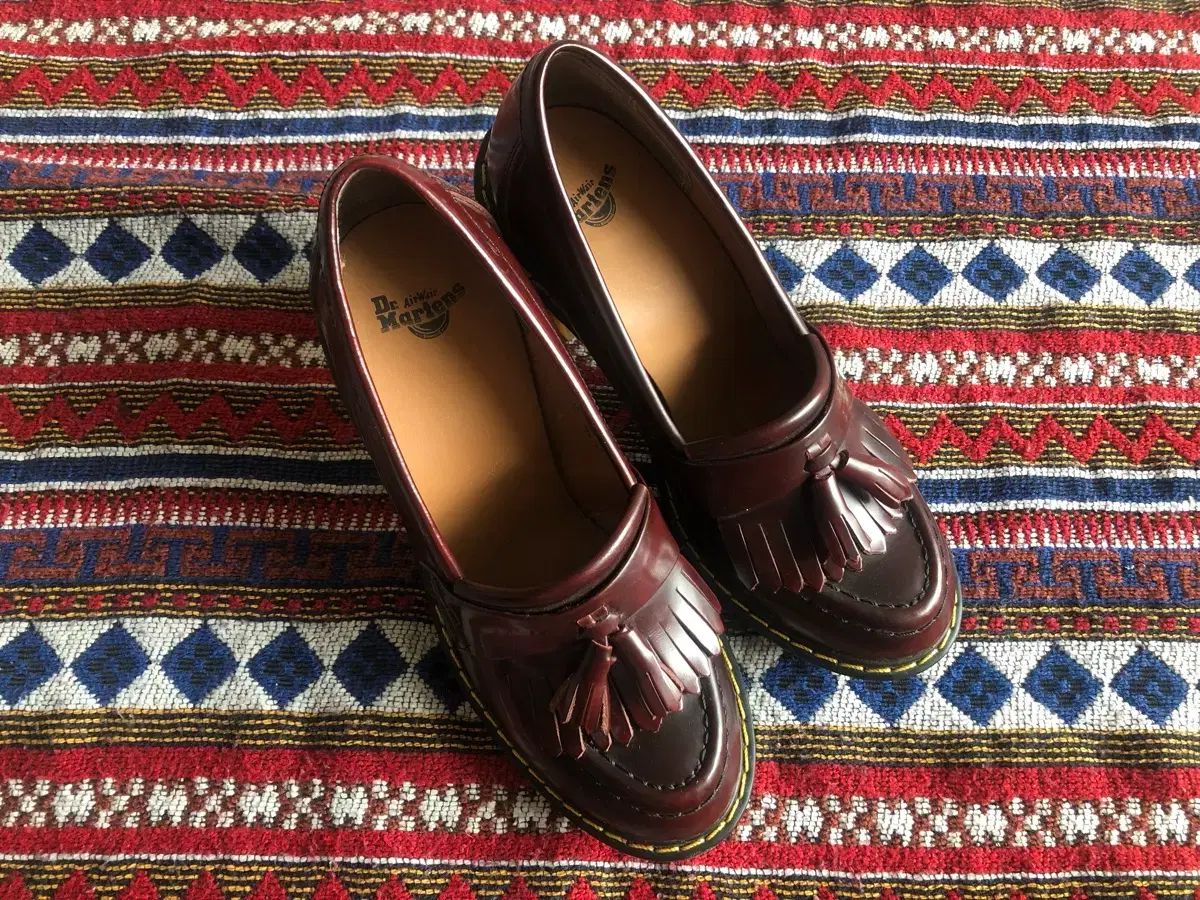 DR. MARTENS ローマ バーガンディ 靴 220 【公式通販】
