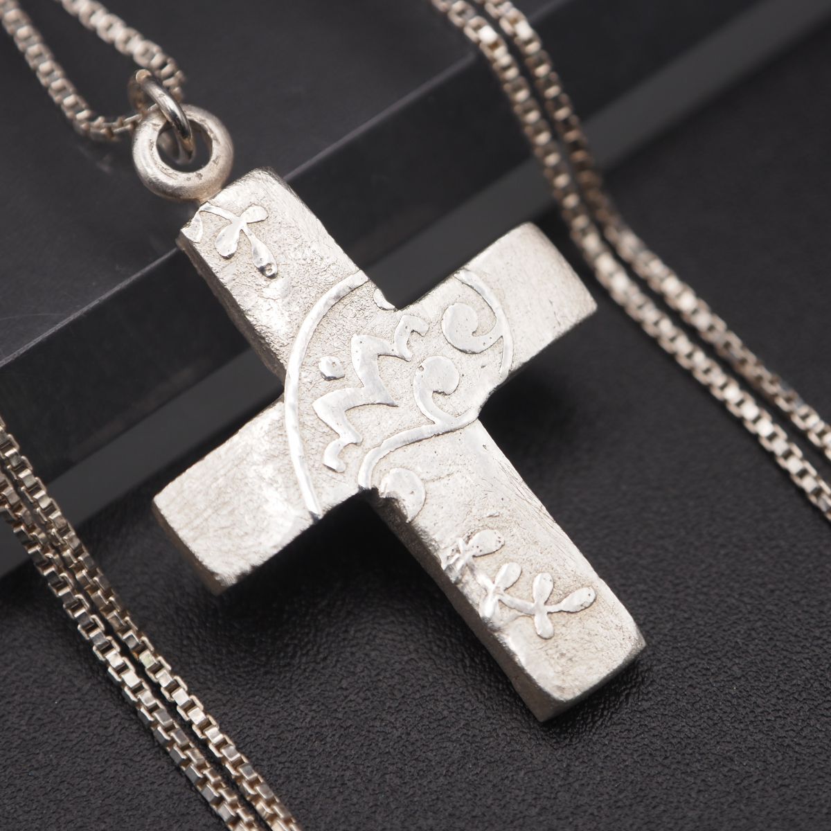 R798 ヴィンテージ SILVER925刻印 ペンダント ネックレス クロス 