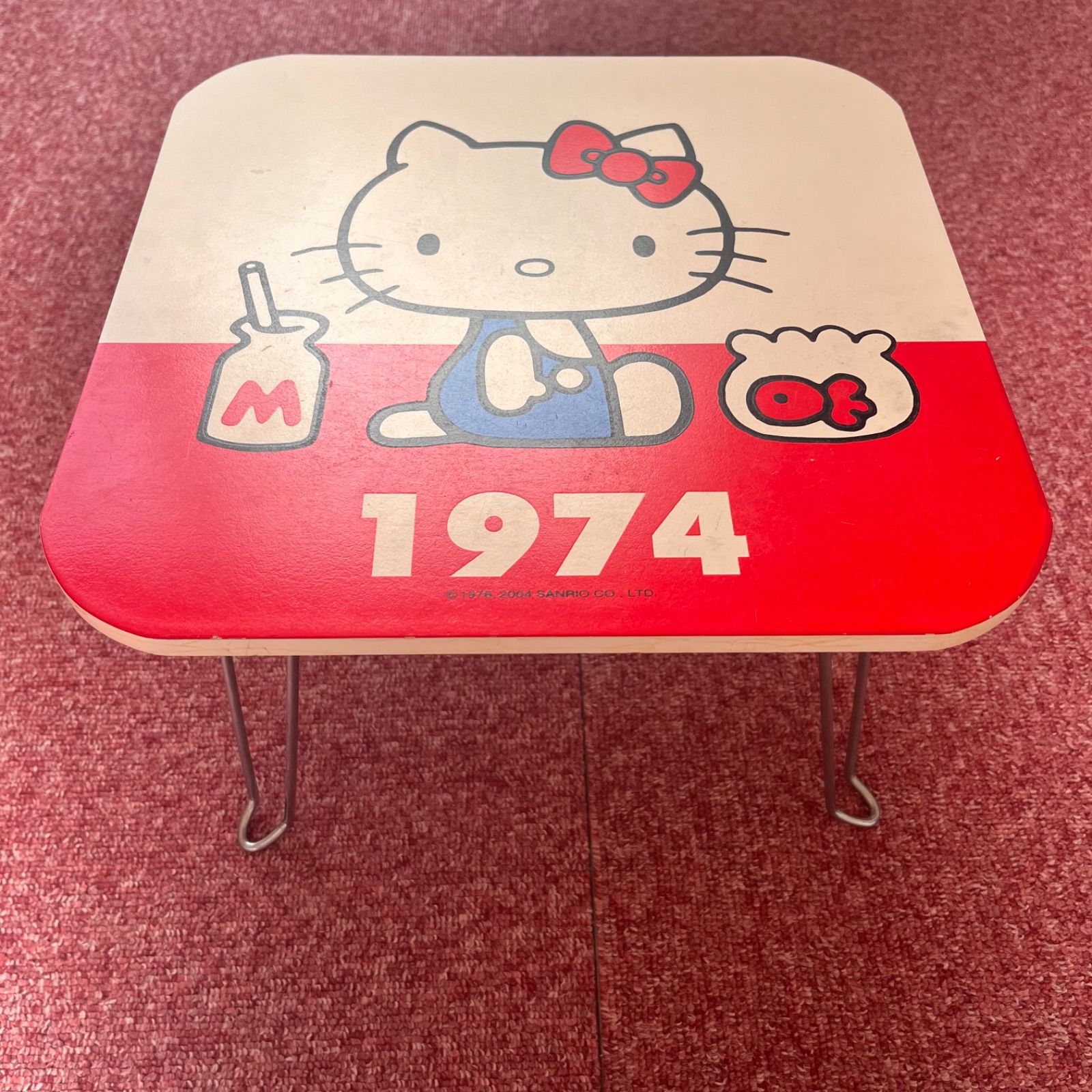 サンリオ ハローキティ 1974 折りたたみテーブル ミニテーブル - メルカリ