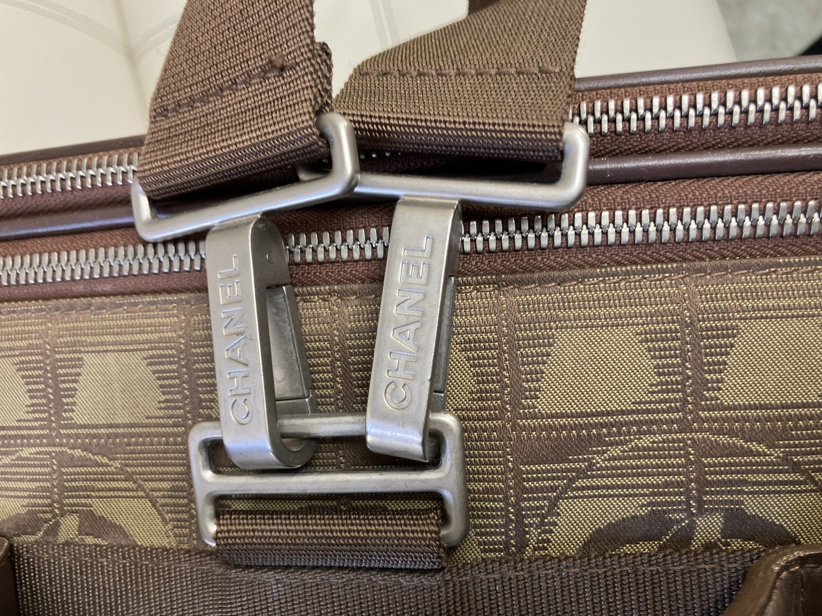 CHANEL シャネル ニュートラベル キャリーバッグ 縦45cm 横40cm 幅 
