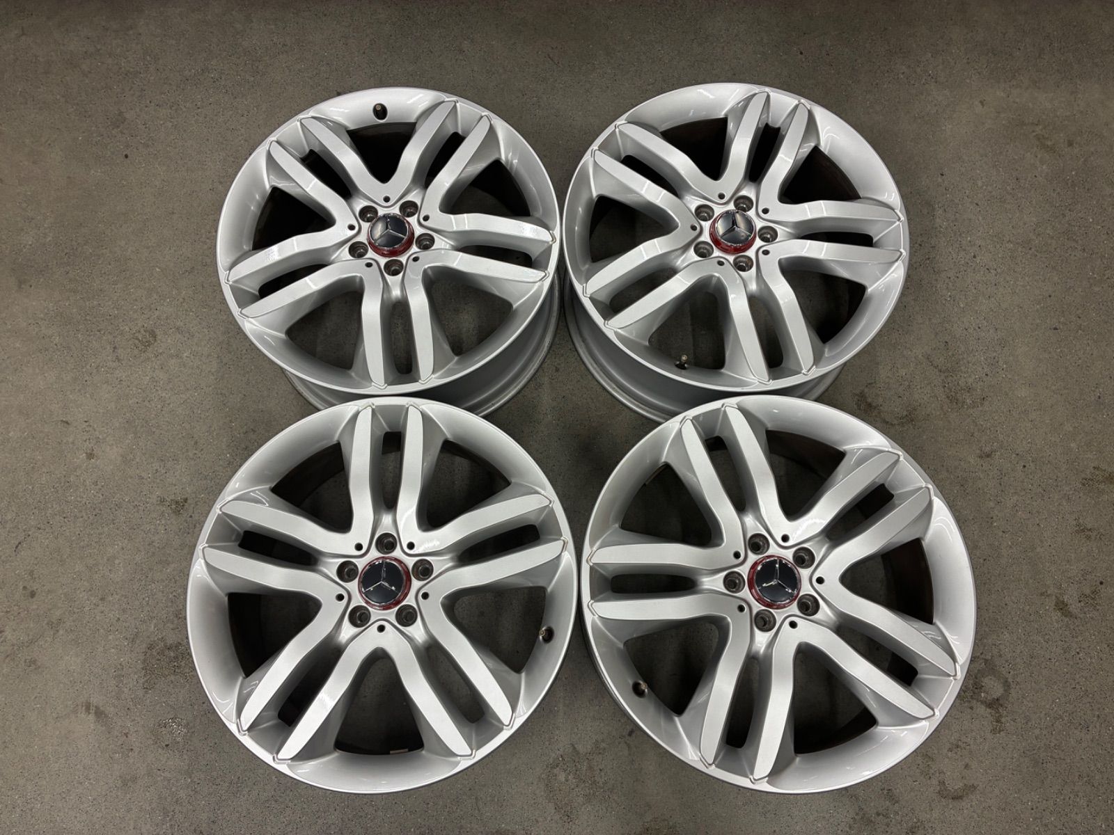 車 メルセデス・ベンツ純正アルミホイール 20インチ 4本セット