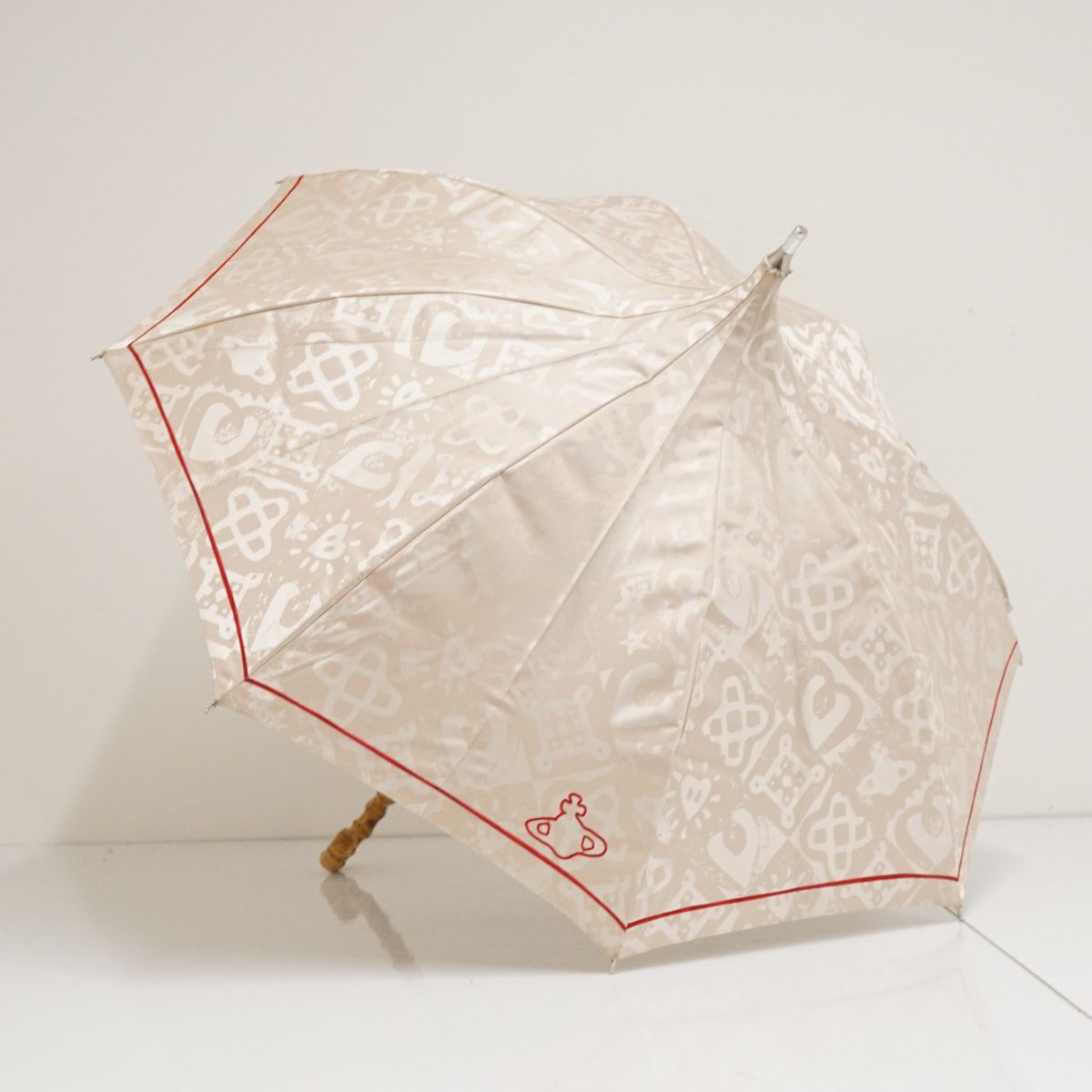 【最終値下げ！！】Vivinne・Westwood☆日傘 日傘 Vivienne Westwood ヴィヴィアンウエストウッド USED品 晴雨兼用